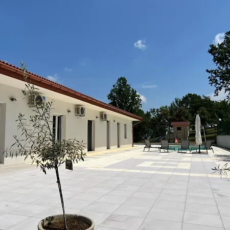 Chiara Piemonte Villa San Salvatore Monferrato