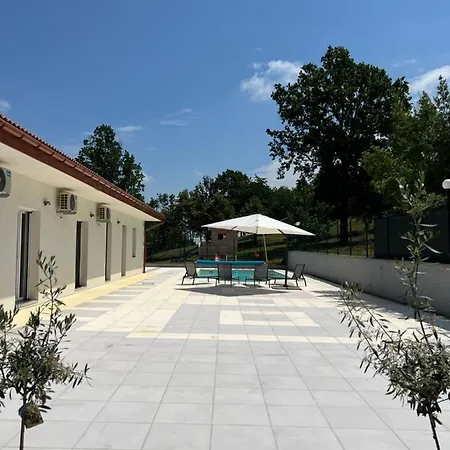 Βίλα Chiara Piemonte *