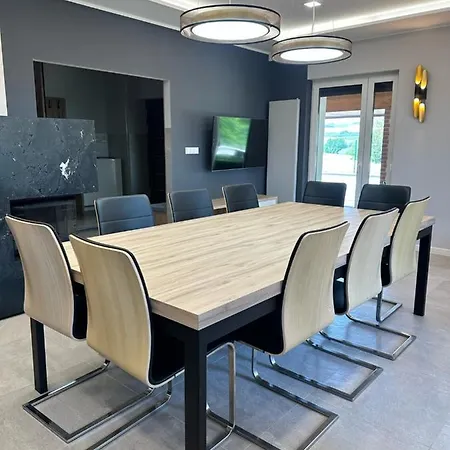 Chiara Piemonte San Salvatore Monferrato