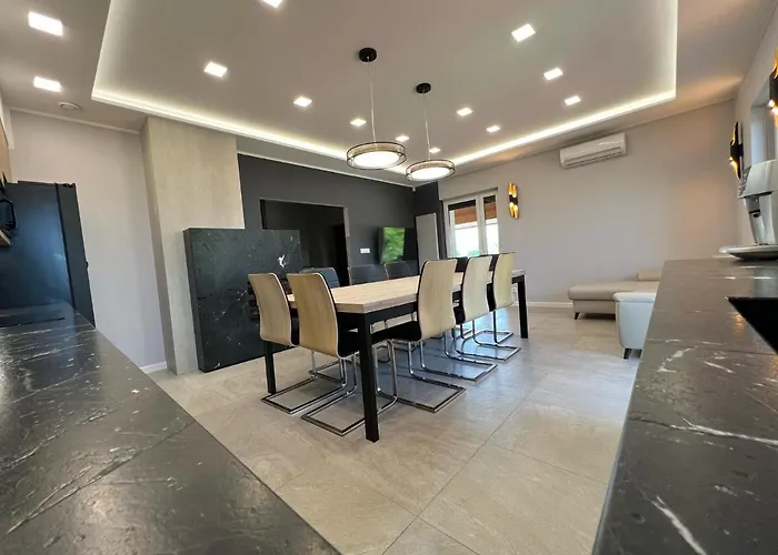 Chiara Piemonte Villa *