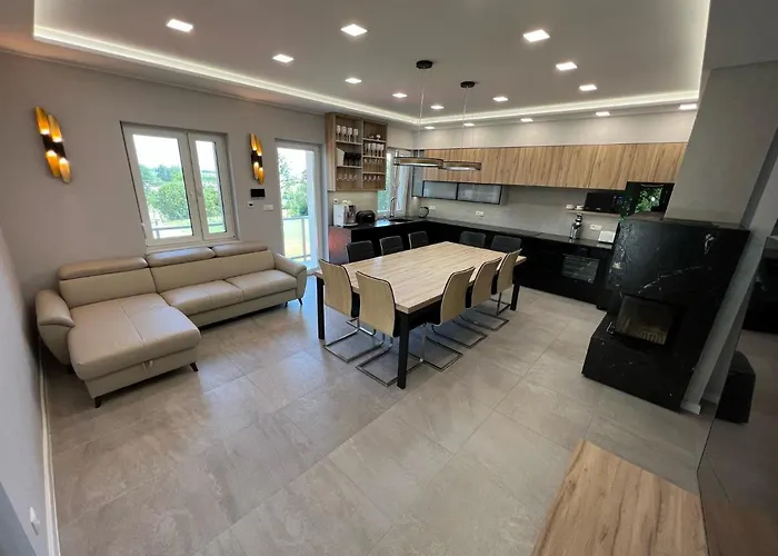 Chiara Piemonte Villa *