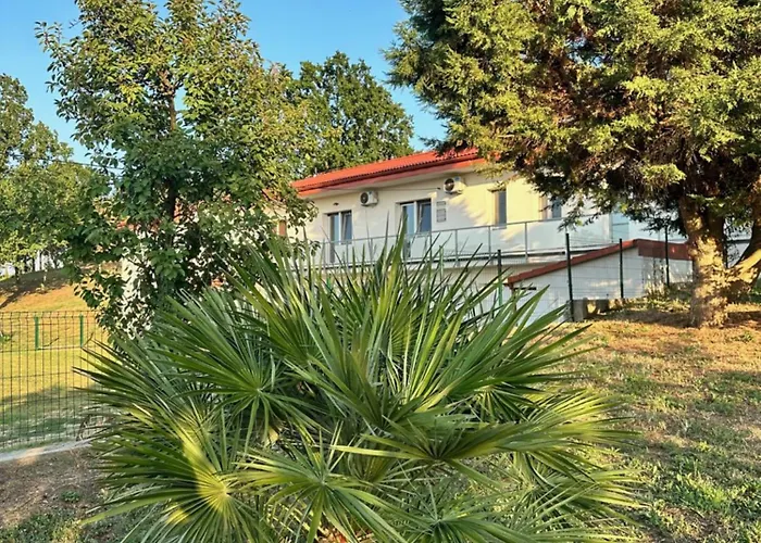 Chiara Piemonte Villa